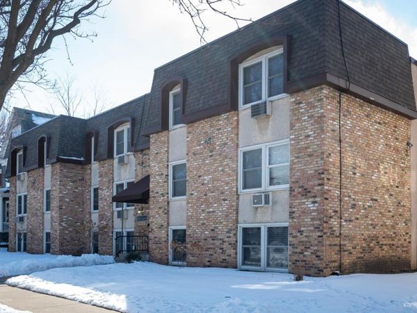 2536 Dupont Avenue S, Unit 304, Minneapolis, MN 55405
