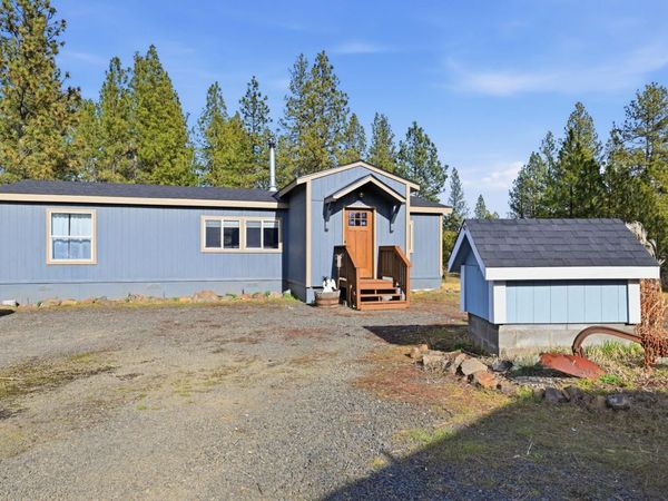 26216 W Carman Ln, Cheney, WA 99004