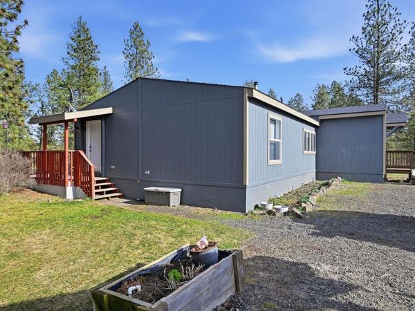 26216 W Carman Ln, Cheney, WA 99004
