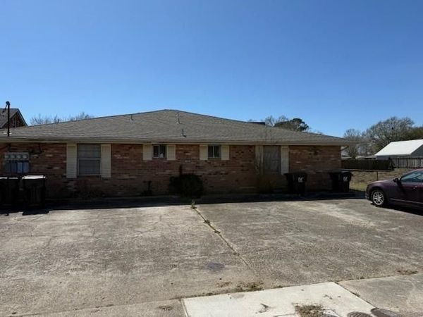356 OAK Avenue, Unit B, Harahan, LA 70123