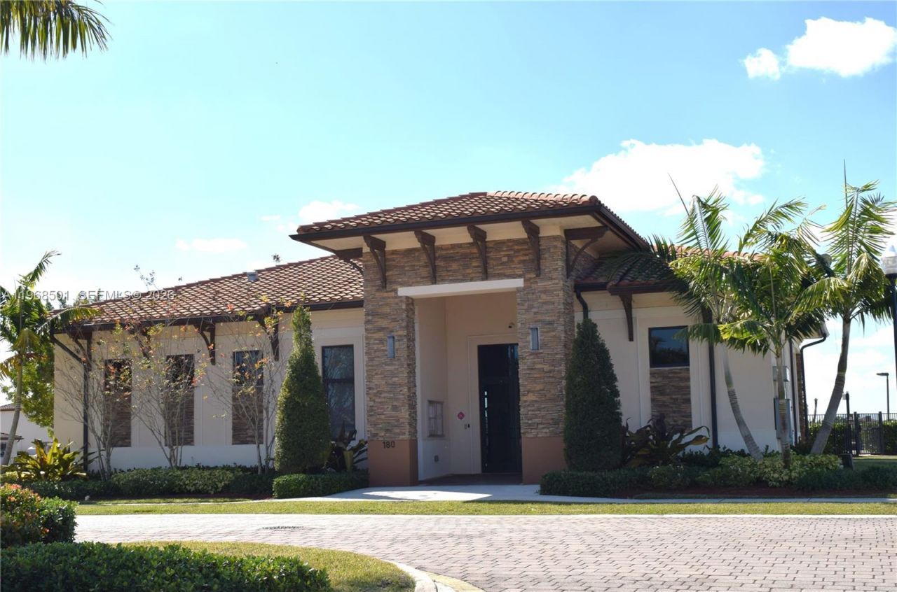 195 SE 24th Ave , Homestead, FL 33033 Photo