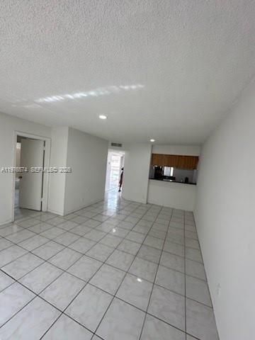 10046 Twin Lakes Dr, Unit 6-L, Coral Springs, FL 33071 Photo