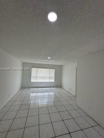 10046 Twin Lakes Dr, Unit 6-L, Coral Springs, FL 33071 Photo