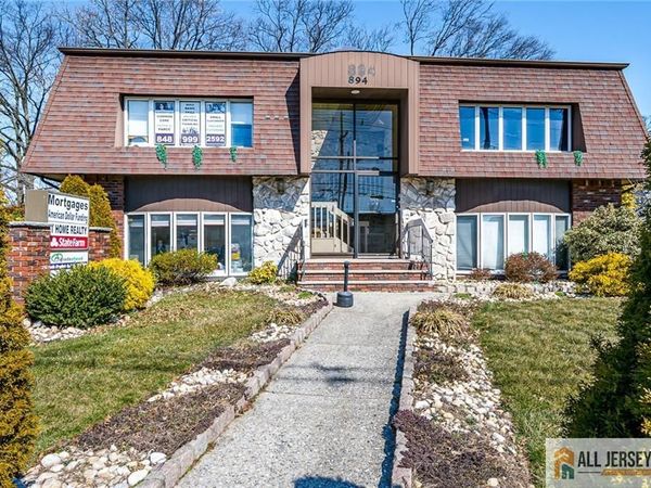 894 Green Street , Iselin, NJ 08830