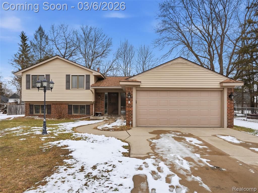 5530 Fox Chase Lane, Independence Township, MI 48346 Main Photo