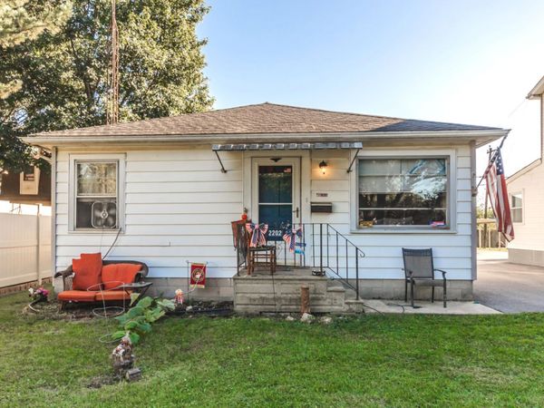 2202 E Washington Street , Joliet, IL 60433