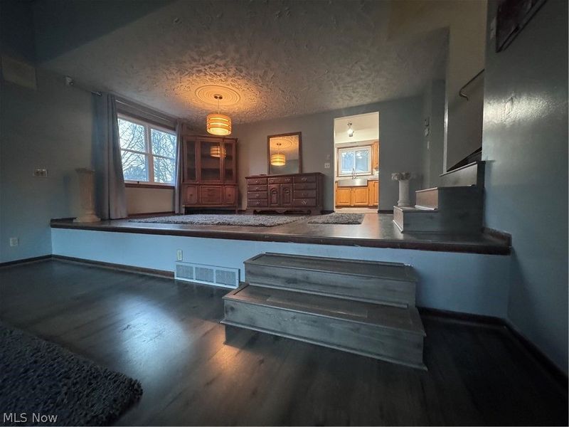 1621 Coventry Avenue NE, Warren, OH 44483 Photo 5