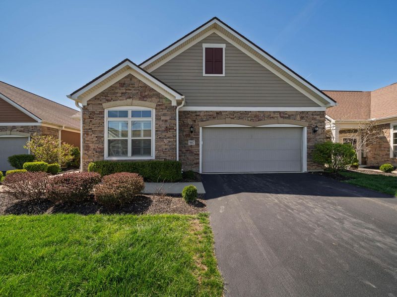 5602 Eventing Way, Unit 18, Hilliard, OH 43026 Photo 2