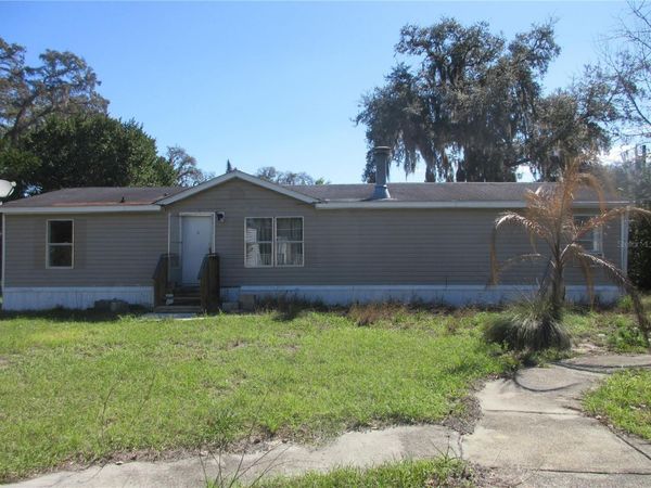 18601 SE 24TH LANE , OCKLAWAHA, FL 32179