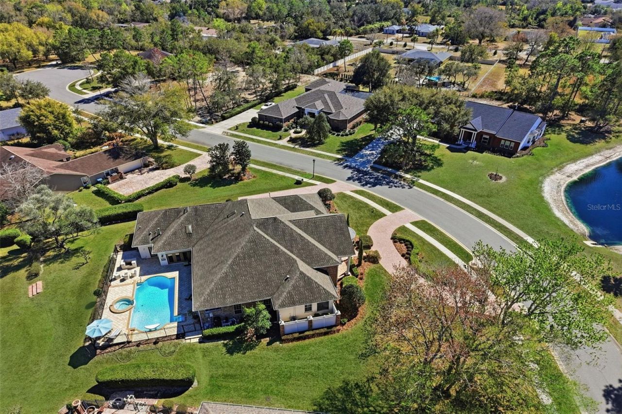 7275 Crystal Spring Run , Weeki Wachee, FL 34607 Photo