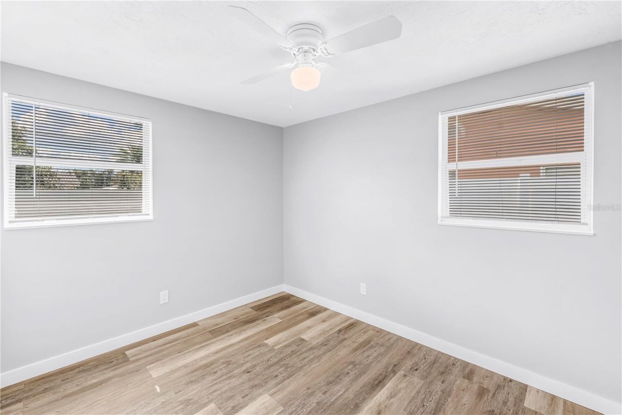 2112 Hopkins Drive W, Bradenton, FL 34207 Photo