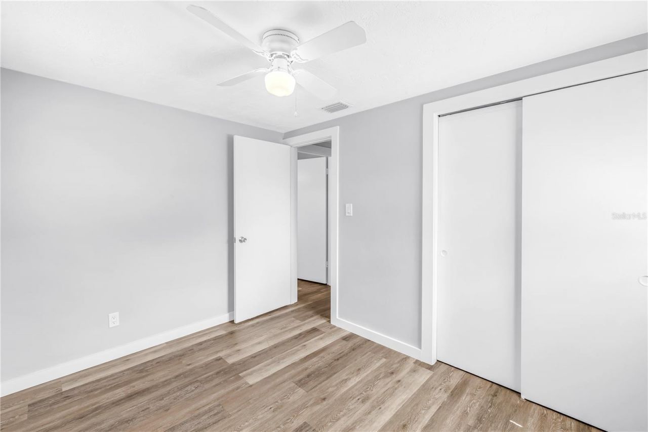 2112 Hopkins Drive W, Bradenton, FL 34207 Photo