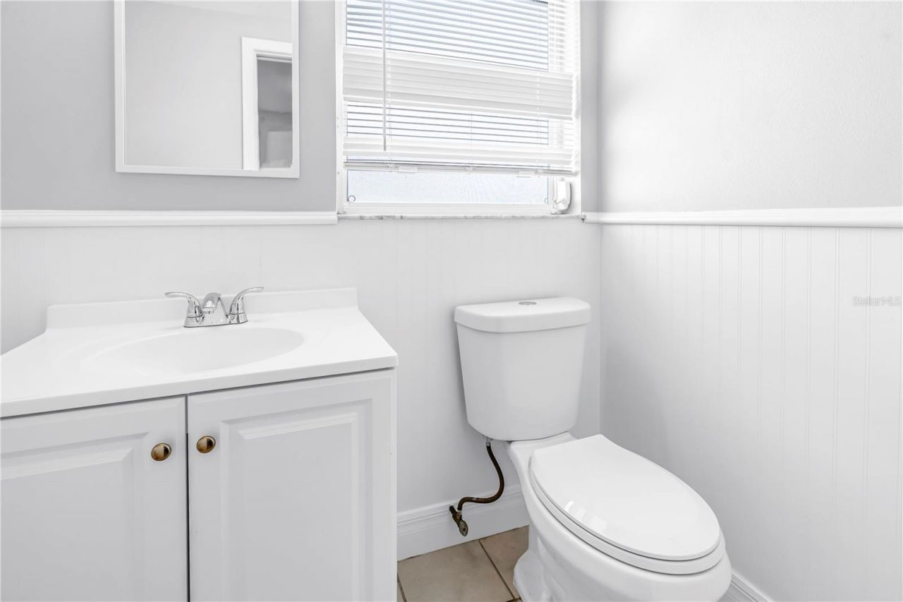 2112 Hopkins Drive W, Bradenton, FL 34207 Photo