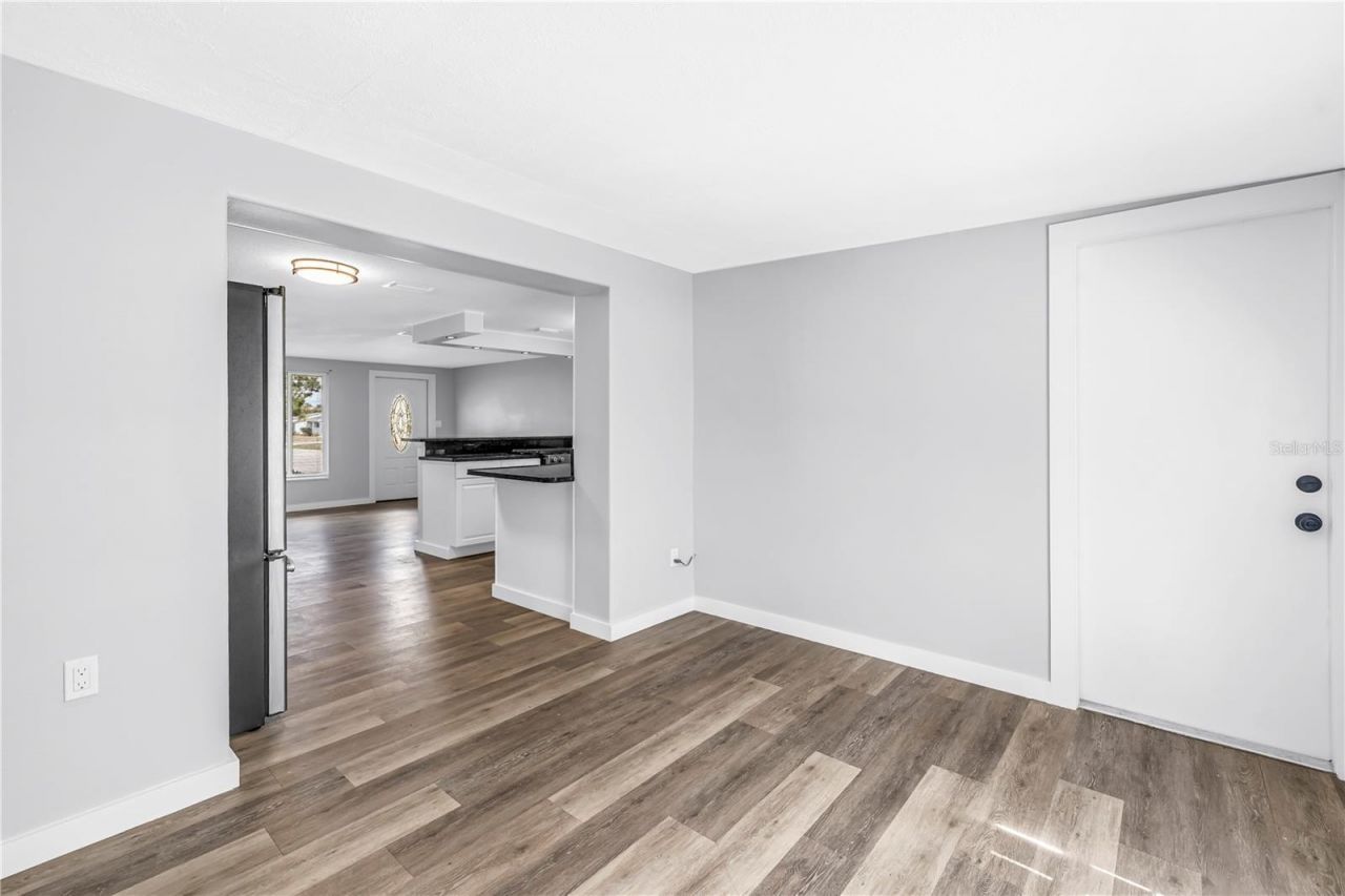 2112 Hopkins Drive W, Bradenton, FL 34207 Photo