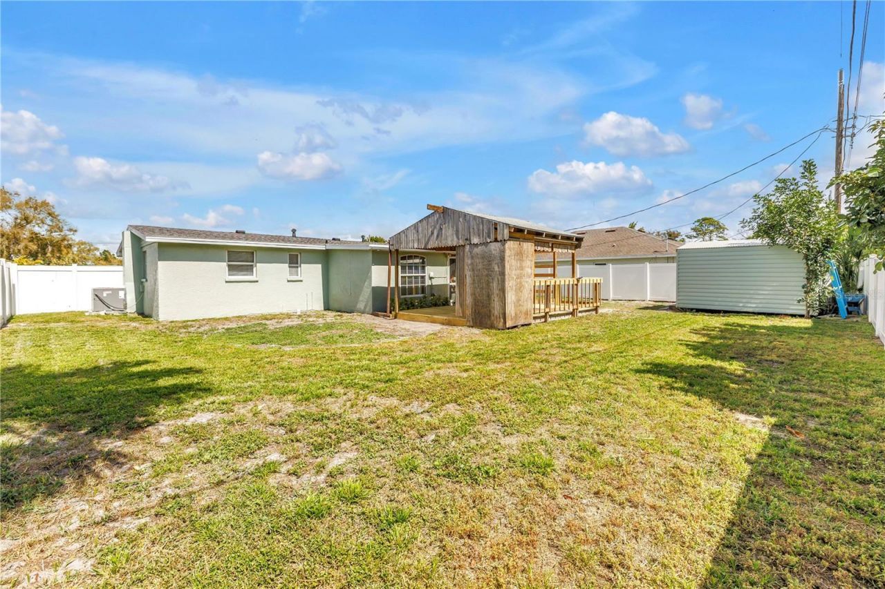 2112 Hopkins Drive W, Bradenton, FL 34207 Photo