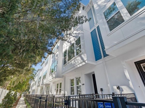 6605 N NEBRASKA AVENUE , Unit 20, TAMPA, FL 33604