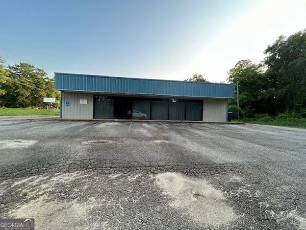 364 S Oliver Street, Elberton, GA 30635