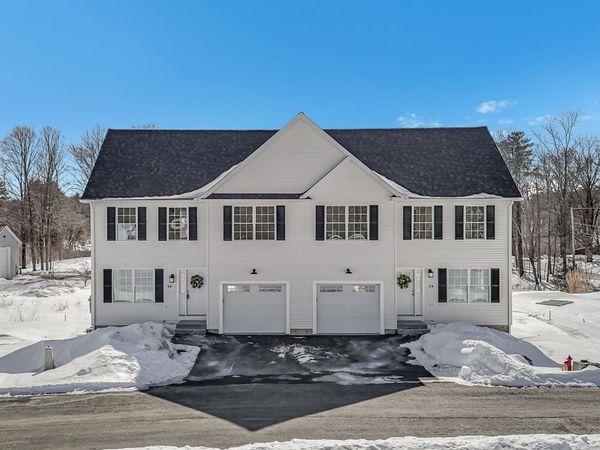 5A Violette Drive, Unit 1, Epping, NH 03042
