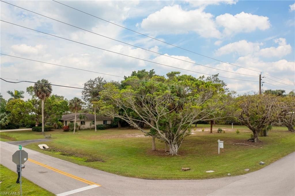 264 Cypress Way Way W, Naples, FL 34110 Photo