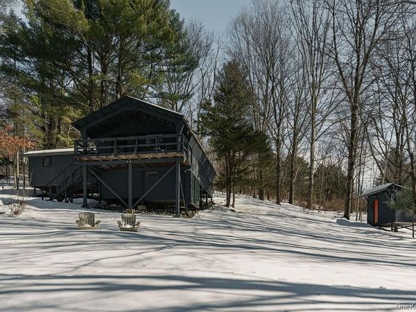 1738 County Route 10 , Ancram, NY 12502