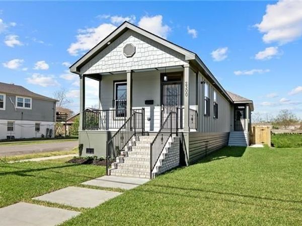 2300 FATS DOMINO Avenue, New Orleans, LA 70117