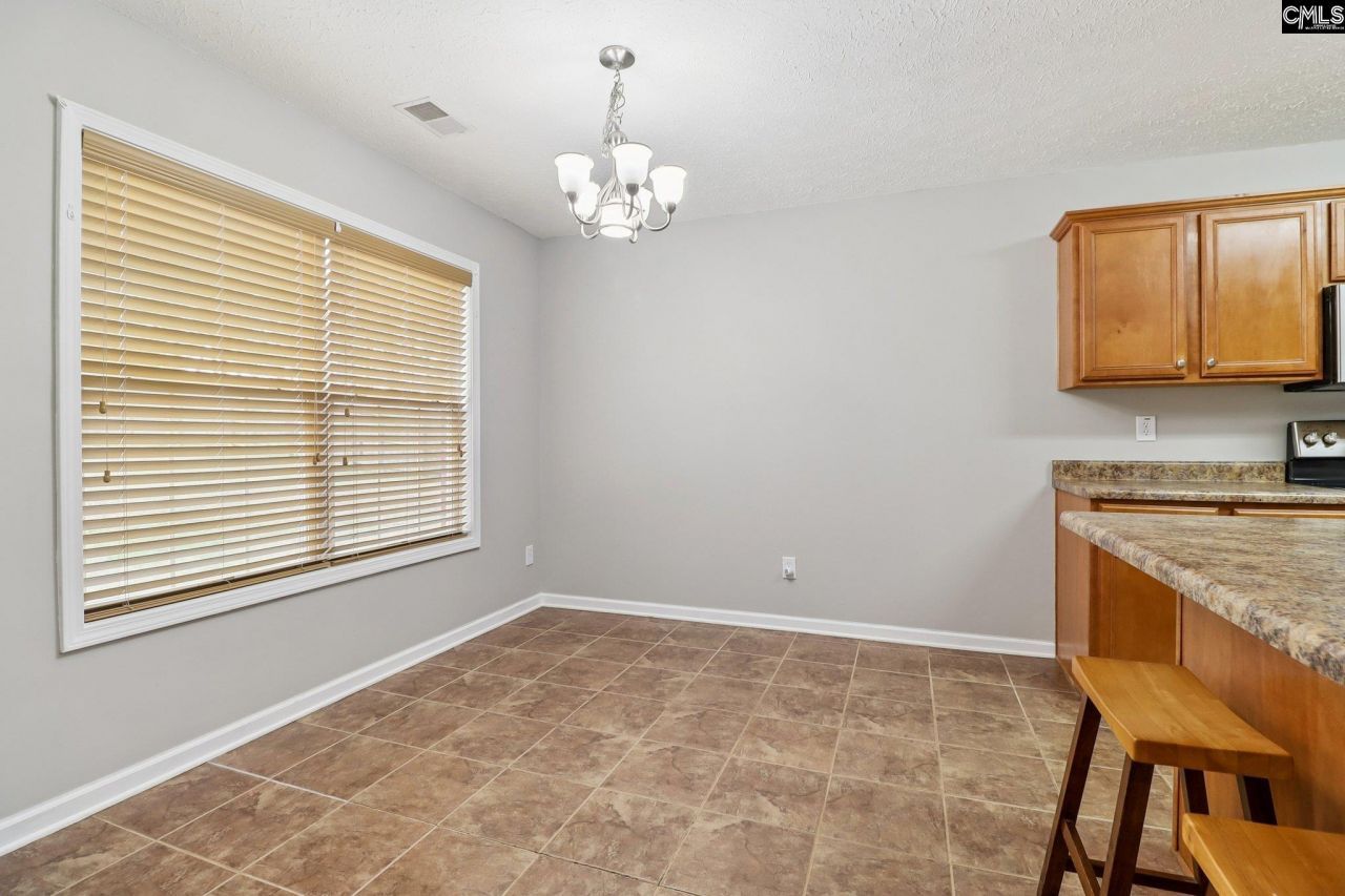 109 Dutch Oaks Drive  Photo 32