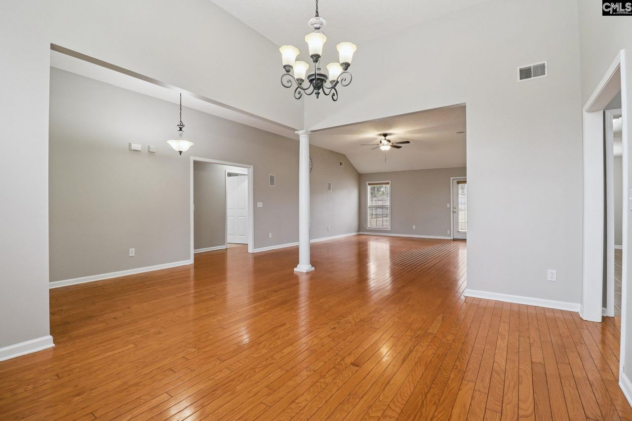 109 Dutch Oaks Drive Photo 9