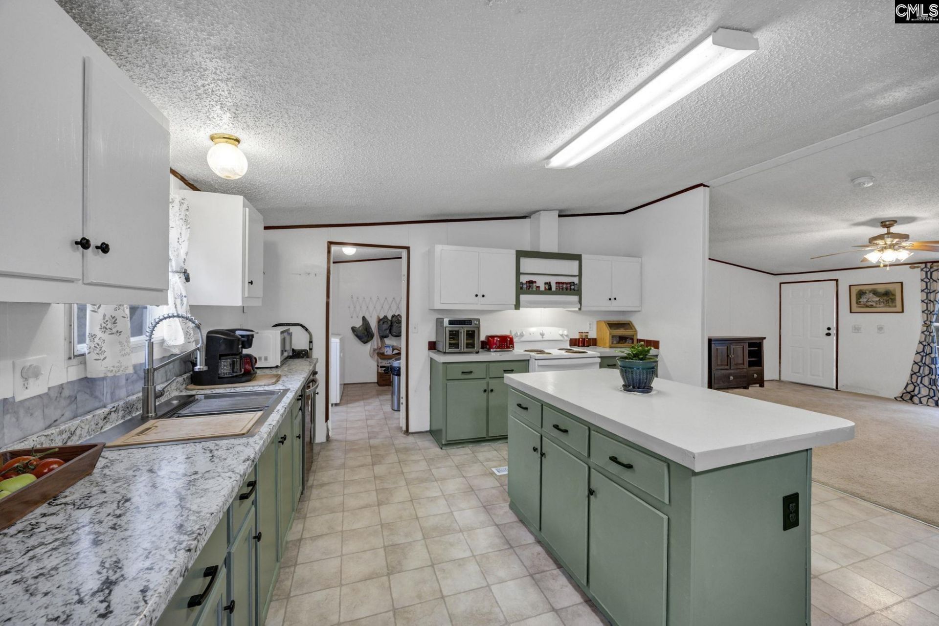 47 Belvis Road Photo 12