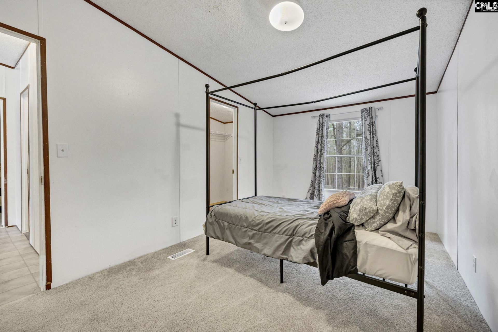 47 Belvis Road Photo 27