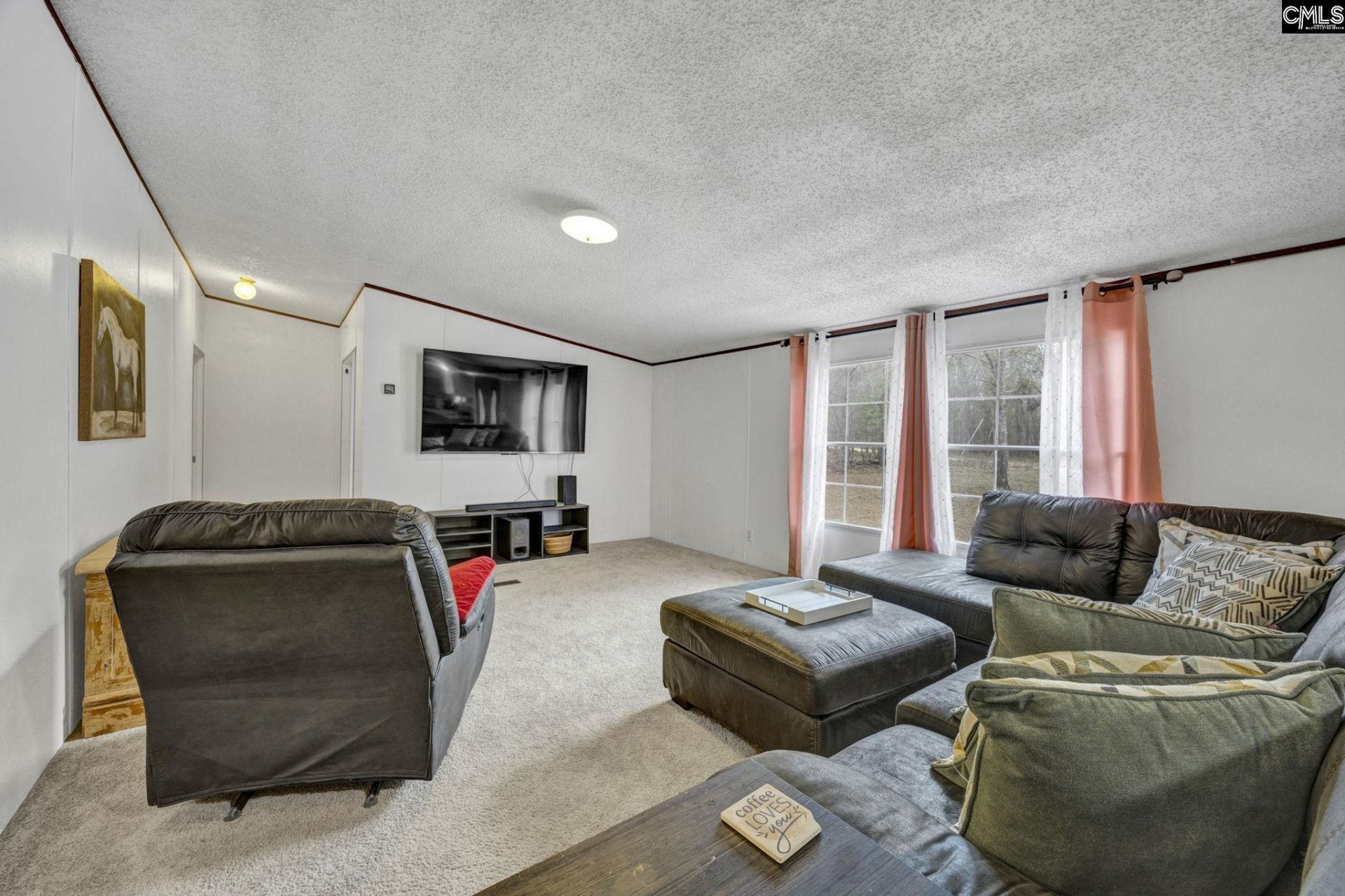 47 Belvis Road Photo 5