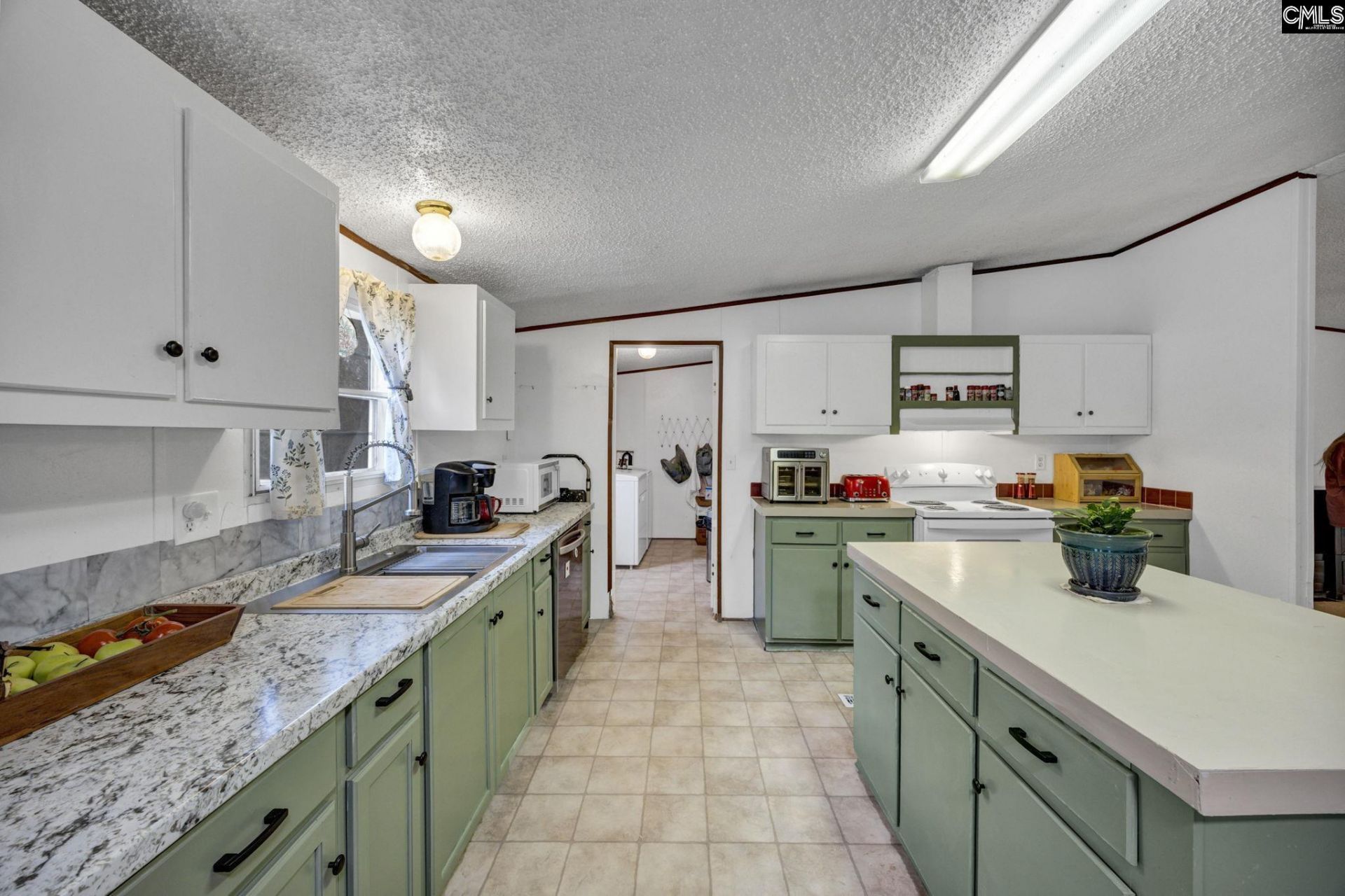 47 Belvis Road Photo 8