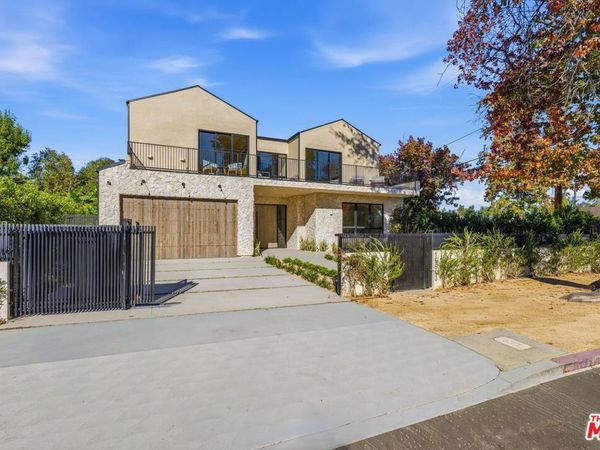 16643 Addison Street, Encino, CA 91436