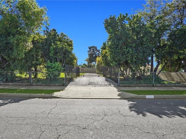 668 E Francisquito Ave, West Covina, CA 91790