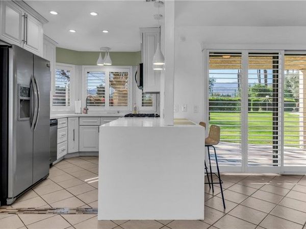 385 Via Osorno, Palm Desert, CA 92260