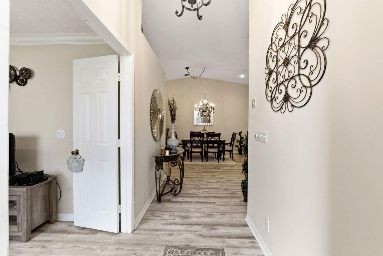 33 Sausalito Drive, Boynton Beach, FL 33436 Photo