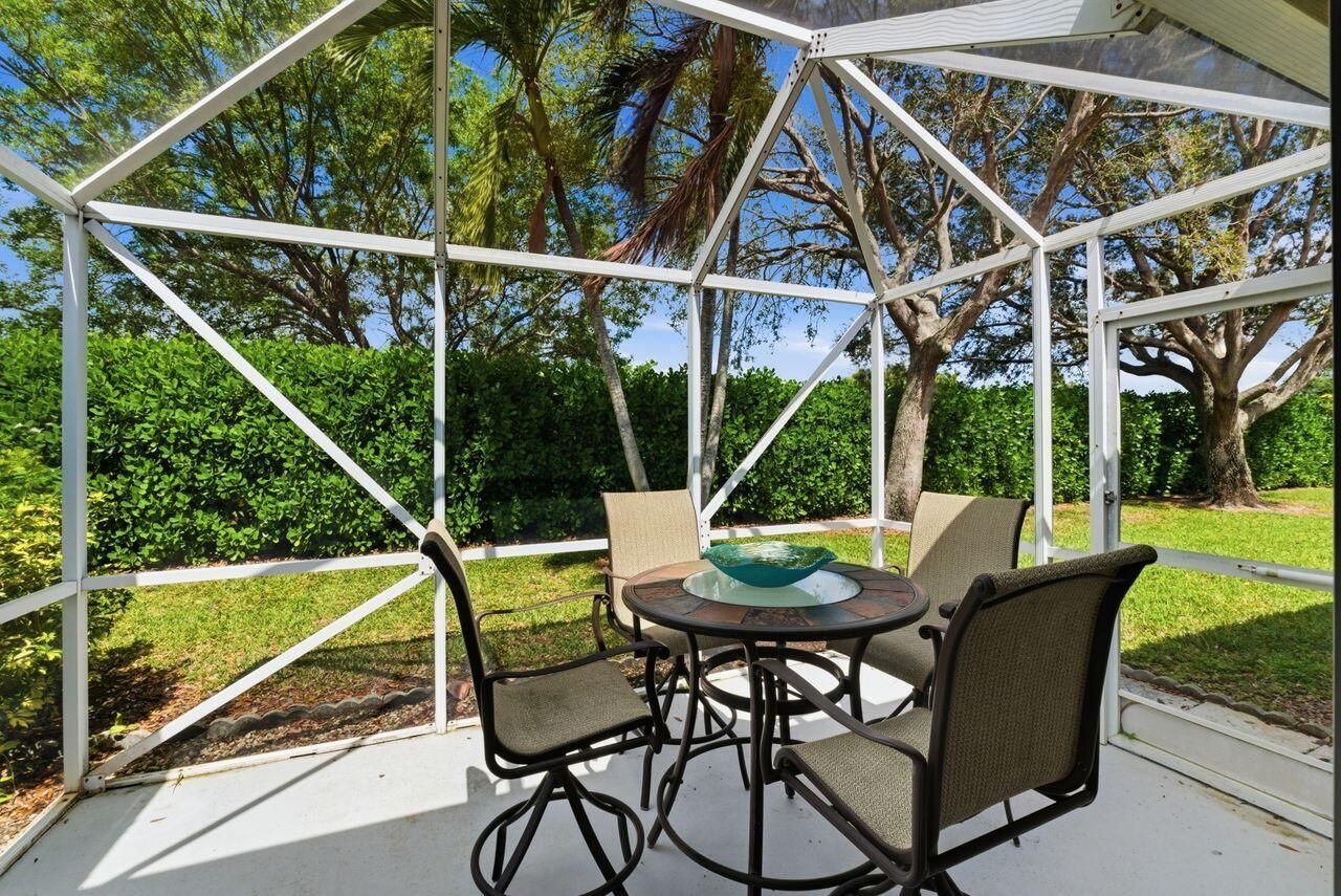 33 Sausalito Drive, Boynton Beach, FL 33436 Photo