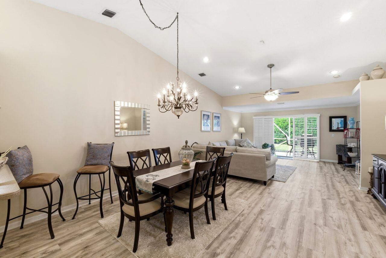 33 Sausalito Drive, Boynton Beach, FL 33436 Photo