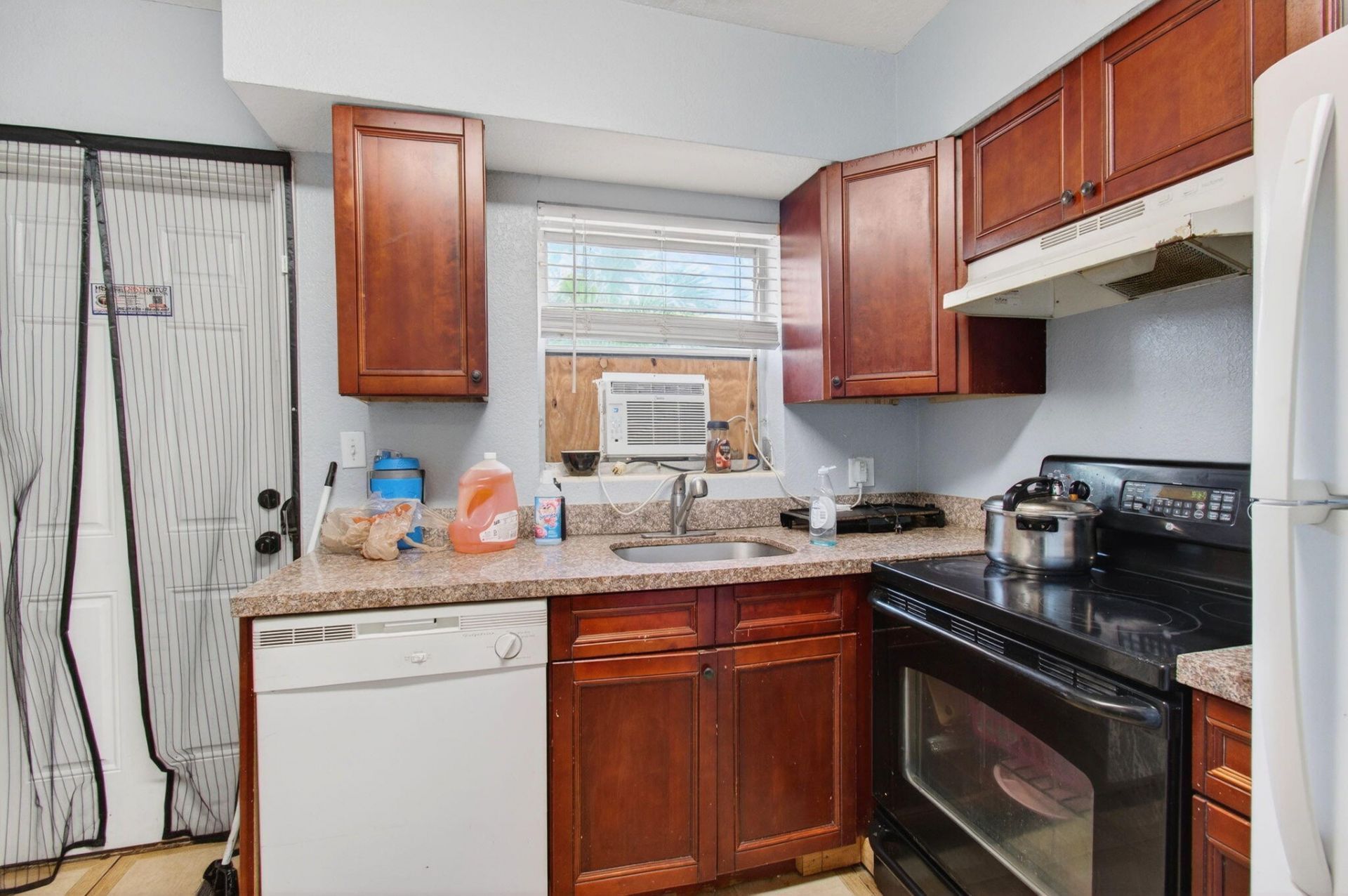 512 N 9th Avenue N, Lake Worth Beach, FL 33460 Photo