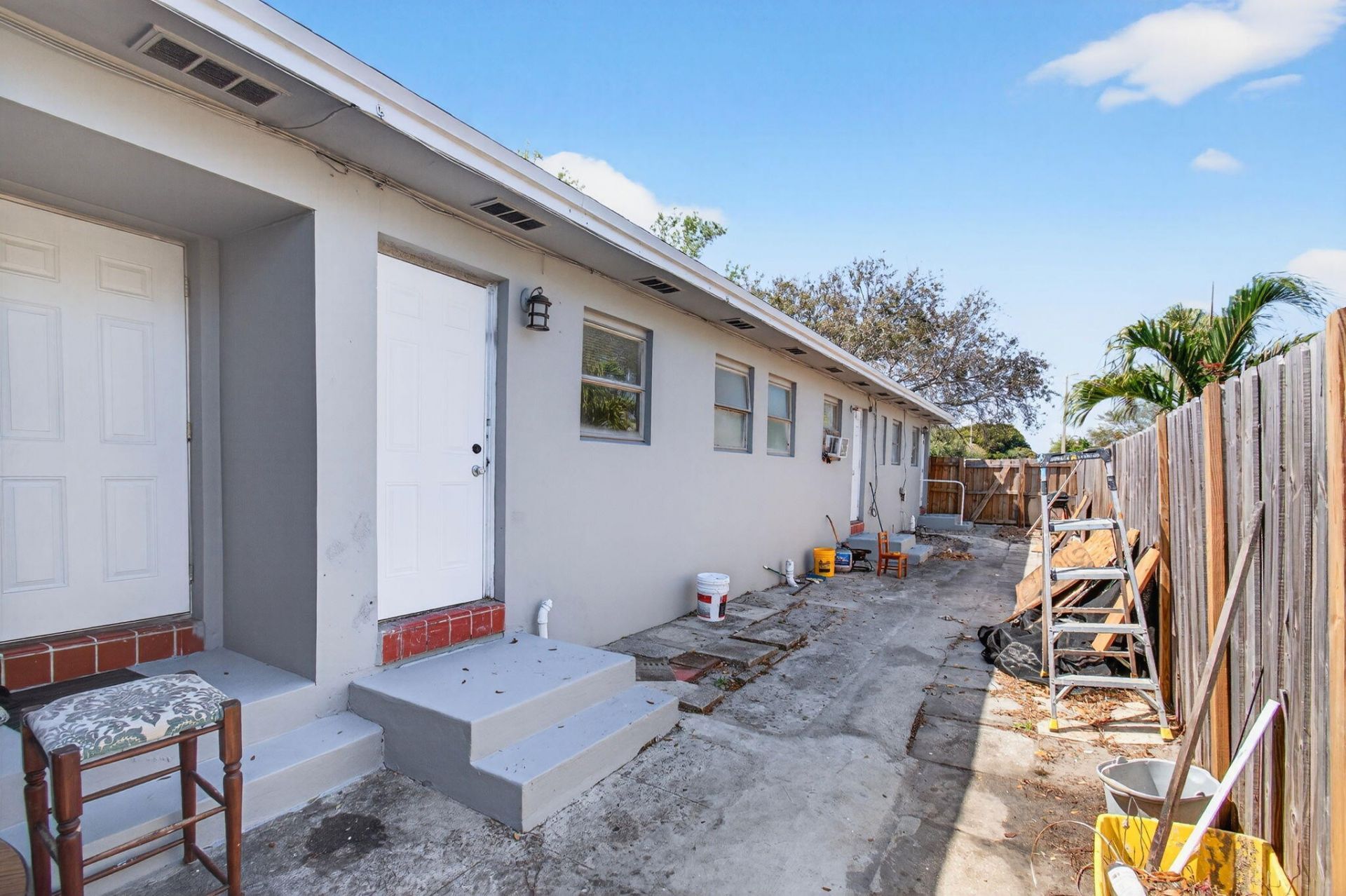 512 N 9th Avenue N, Lake Worth Beach, FL 33460 Photo