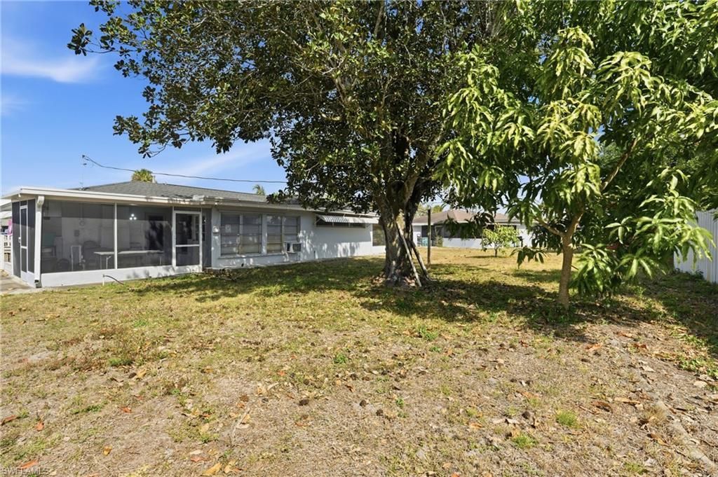 1406 Grandale St, Lehigh Acres, FL 33936 Photo