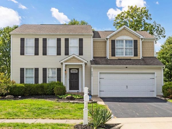 8483 Olenbrook Drive, Lewis Center, OH 43035