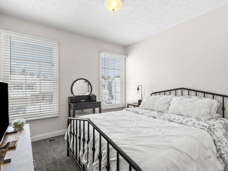 8483 Olenbrook Drive, Lewis Center, OH 43035 Photo 28