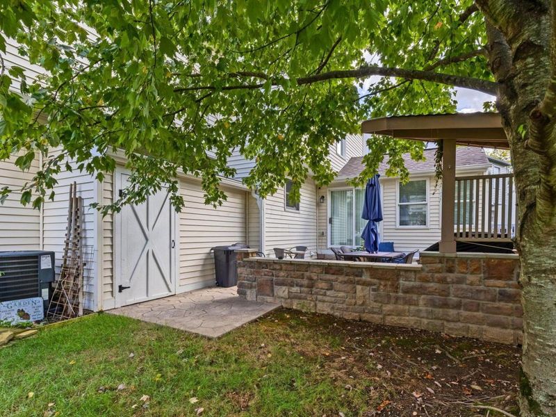 8483 Olenbrook Drive, Lewis Center, OH 43035 Photo 44