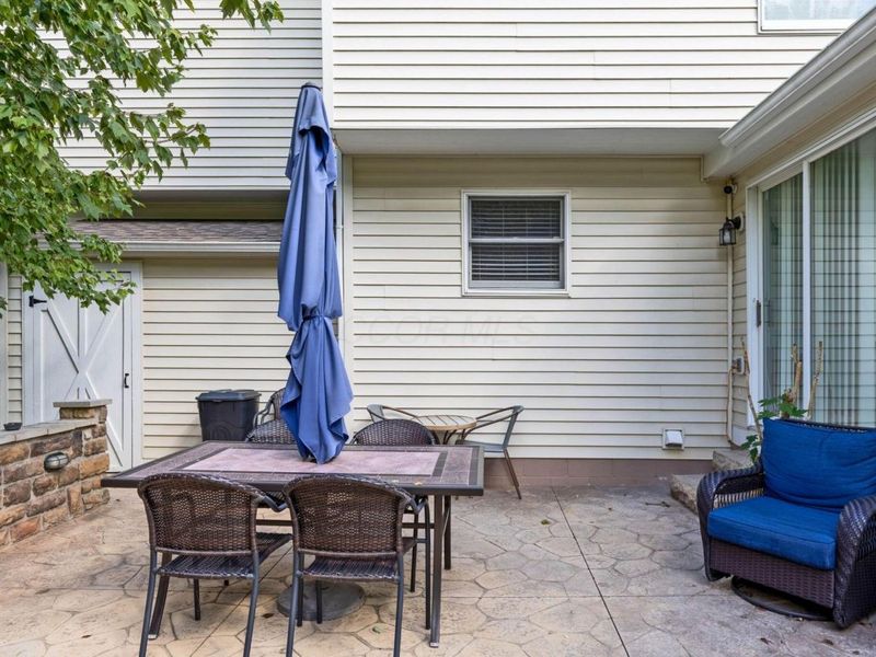 8483 Olenbrook Drive, Lewis Center, OH 43035 Photo 45