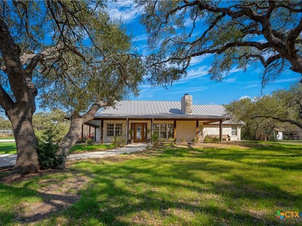 2444 Purgatory Road , New Braunfels, TX 78132
