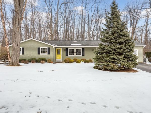 212 Creekwood Drive , Greece, NY 14626