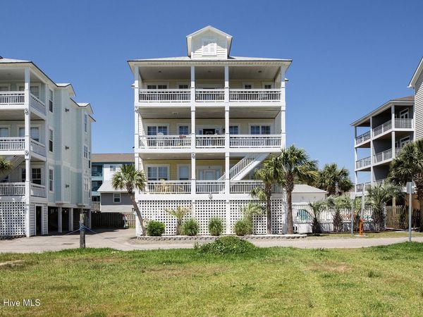 2 Clam Shell Lane, Unit 6, Carolina Beach, NC 28428
