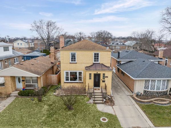 2816 Wenonah Avenue , Berwyn, IL 60402