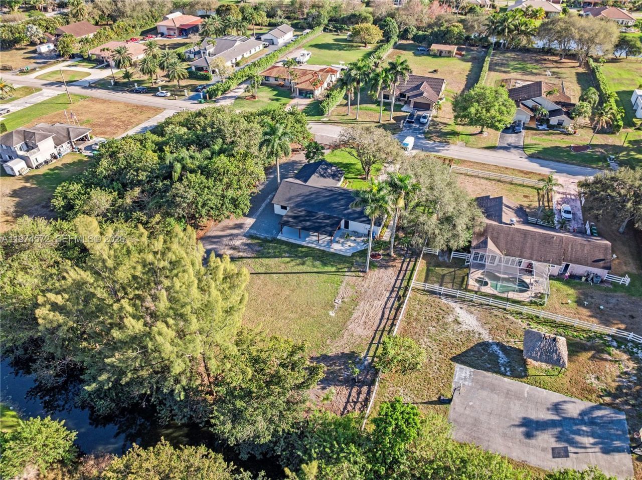 15131 SW 31st Ct, Davie, FL 33331 Photo