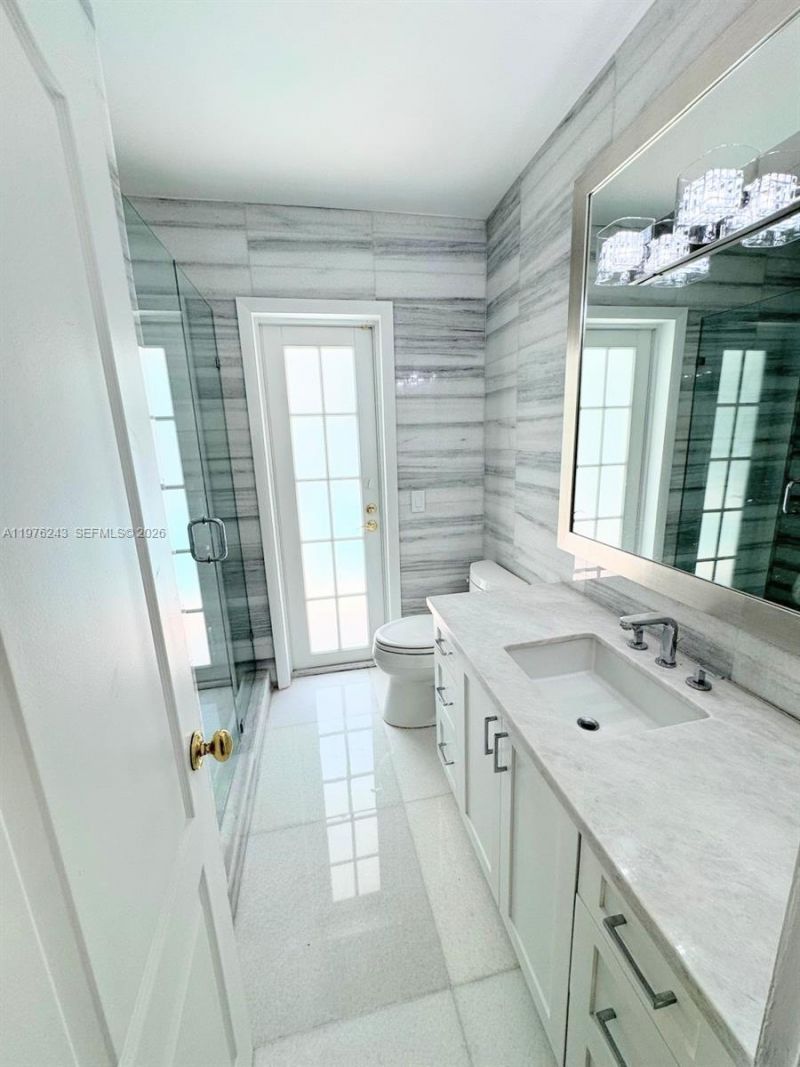 5920 Maynada St, Unit 5920, Coral Gables, FL 33146 Photo